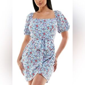 B.Smart floral print dress